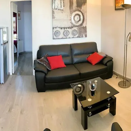 Le Rouge Et Le Noir 45 M2 Sur Coursives Gde Terrasse Port Nature Naturiste Apartment