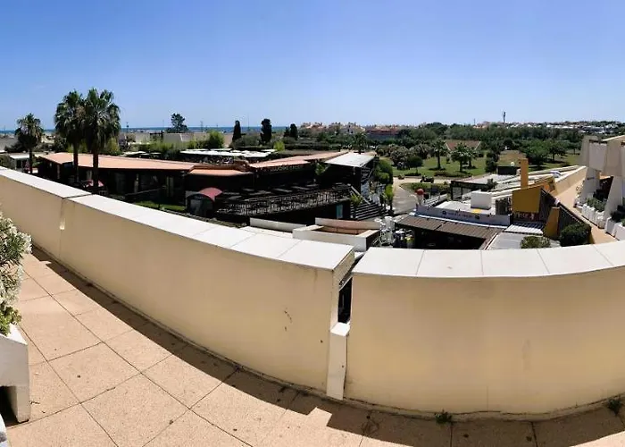 Le Rouge Et Le Noir 45 M2 Sur Coursives Gde Terrasse Port Nature Naturiste * Agde